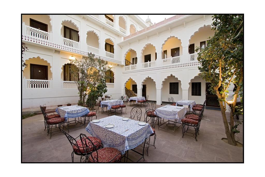 Hotel Heritage Khandwa Haveli Jaipur Exterior foto